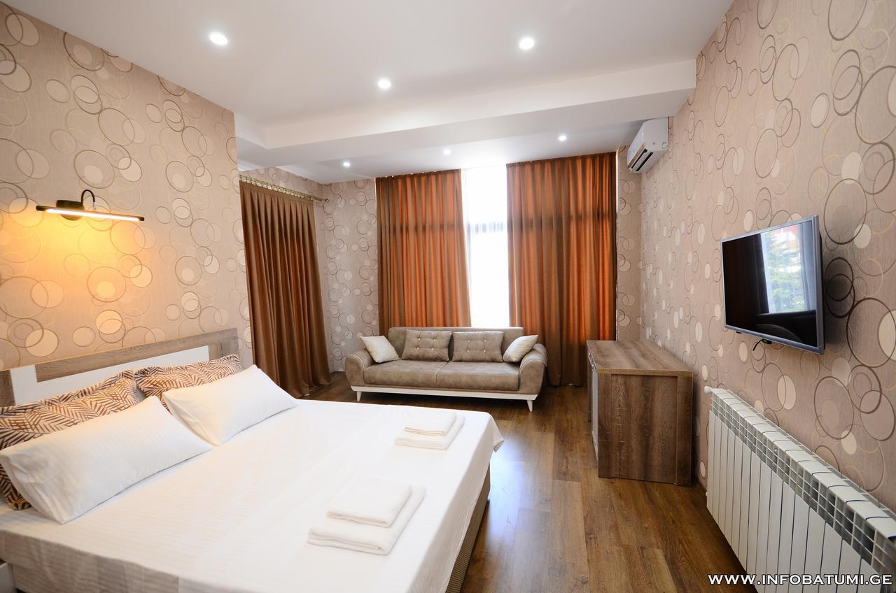 Hotel Dream Tower Batumi Exterior foto